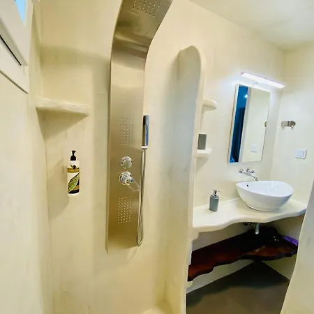 アパート Trigono Residencies *