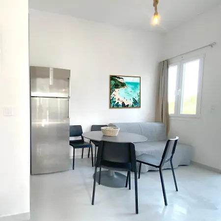 Trigono Residencies דירה