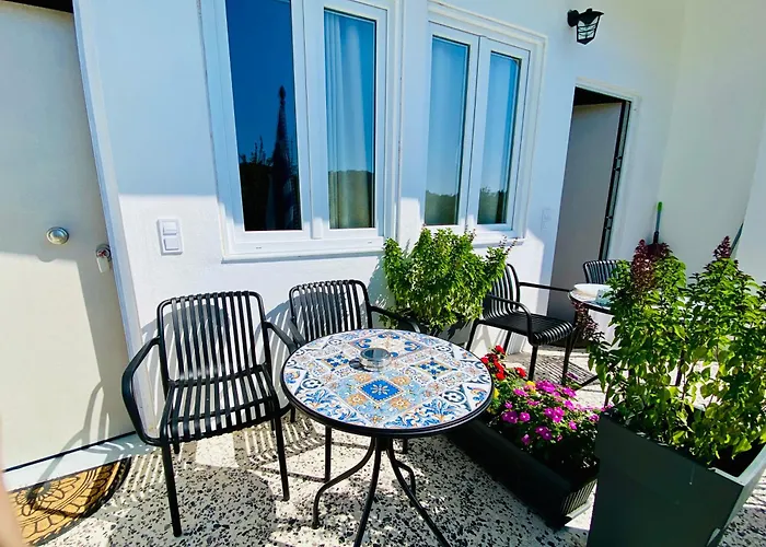 Trigono Residencies