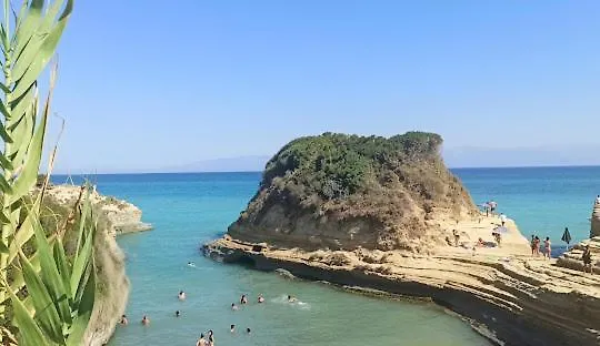 Trigono Residencies * Peroulades (Corfu)