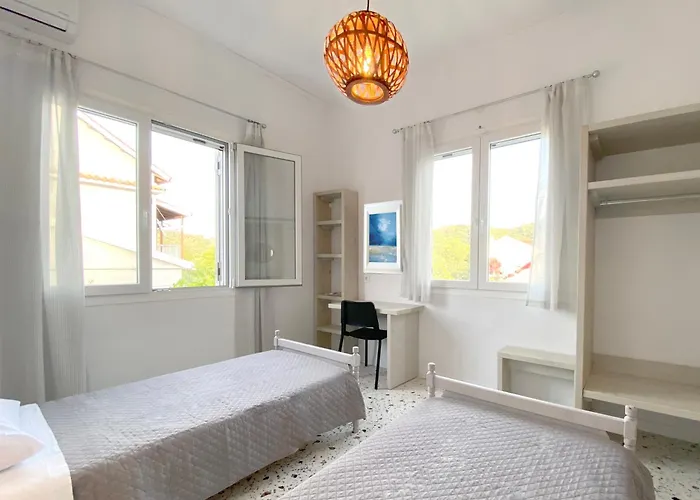 Trigono Residencies Peroulades (Corfu)