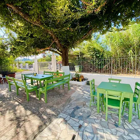 Trigono Residencies * Peroulades (Corfu)